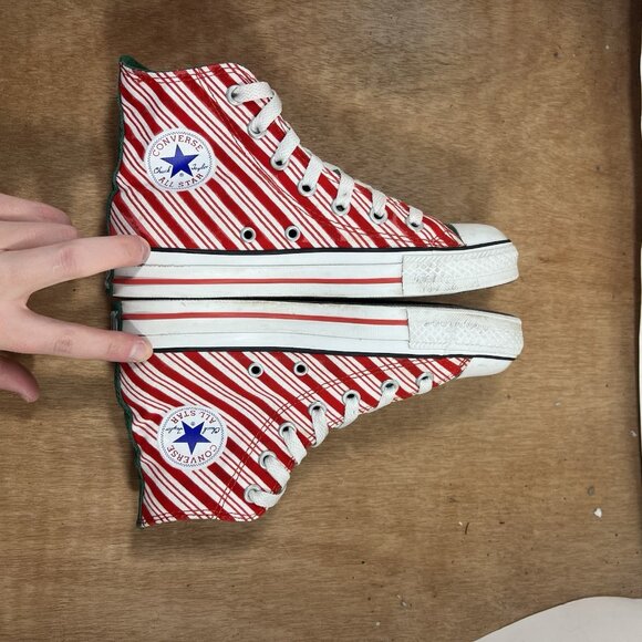 Converse Chuck Taylor All Star High Top Women’s size 6 Christmas - Picture 6 of 8